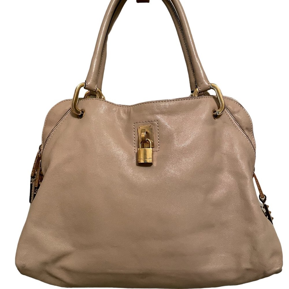 LIKE NEW! Beige / Gold Marc Jacobs Handbag / Purse